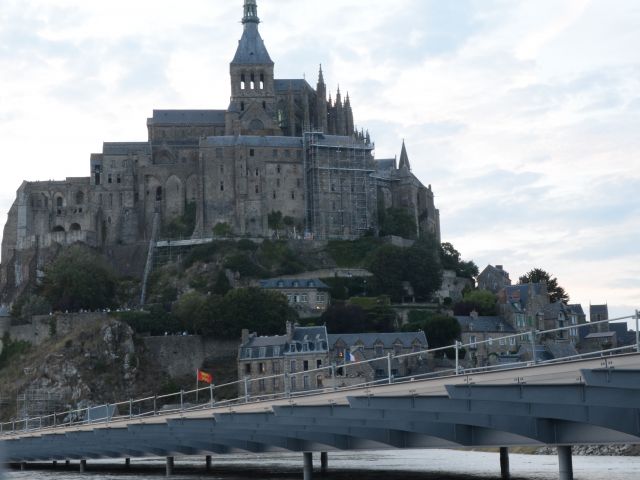 location proche mont saint michel